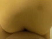 高清无水印一边打着电话一边草骚女友让闺蜜听叫床声