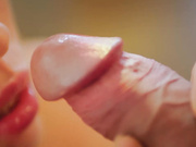 红发女孩在厨房里被她的情人操