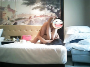 王老吉八月新作双飞亲表姐妹妹子漂亮身材好双机拍摄两姐妹被爆操720P高清无水印