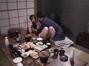 [JUQ-975] 「お前の奥さんに恋人のフリをして欲しいんだ…。」親友に懇願されて最愛の妻を貸し出した僕の最悪な結末…。 松野蘭 - 4of5