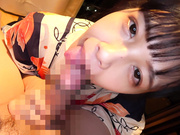 [HMRK-034] ガチ恋100％コンカフェ嬢 キュルキュルお目目とスレンダーボディでおじさんを刈りまくる小動物系美少女登場！花乃はるひ - 3of5