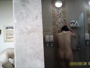 精品推薦 某公共浴室拍攝到的身材各異美女少婦沐浴更衣 雪白肌膚堅挺美乳千姿百態看得讓人欲火焚身～720P高清