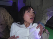 [APNS-384] 中年チ〇ポ偏愛女学生 オナバレから始まる、ずっと好きだったおじさん達とのとろける中出しセックス 綾美なな - 3of5