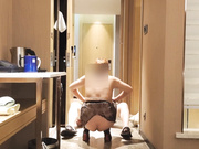 推特网黄，巨乳人妻露脸熟女【赤鳞狂舞】，开着门酒店门口爆肏内射大屁股贱货