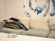 風騷少婦，風情萬種，埋頭口交舔屌，翹起大屁股扶腰後入，一下下撞擊操爽了