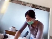 猎奇：给鸡鸡脱毛，通并快乐着，太刺激了，直接给整射了，射精时鸡巴不停跳动！