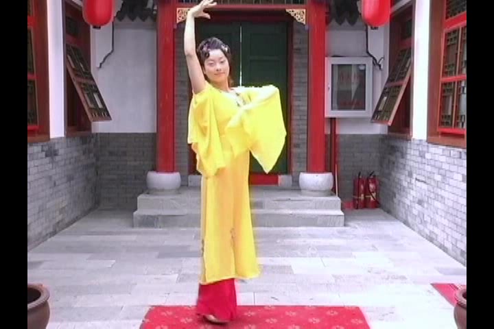 中国杂技系 巨乳组 可可 19岁 丰乳肥臀发育的相当完美 值得收藏