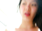 96年高中小女友，奶子不大但很正，动情时流出好多白浆