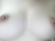 春暖花开天气不错白嫩大波妹和狼友互动完和乡下帅锅锅到小树林野战啪啪啪