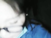 对白有趣戴眼镜萝莉主播勾搭貌似很饥渴的34岁网约车司机车内激情