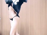 最近抖音非常火的舍得妹淫玉儿跳两曲现代舞和韩国劲舞没啥音乐细胞的我都被看醉了