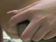 风骚漂亮护士和刚做完手术还穿着手术服医生直接在手术台啪啪啪