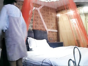 好久没爱爱的年轻大学生情侣开房激情连衣裙马尾辫清纯美女还没洗呢就被饥渴男友按倒妹子的奶子真漂亮