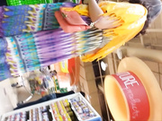 TP大神逛进口商品店，顺便把店里女人全抄底了，TP最高境界想看你今穿啥内裤就看