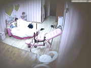 酒店偷拍时尚性感的长发美女课余时间和帅学长开房啪啪,看2人的态度应该不止一次操逼了,美女胸大又漂亮.