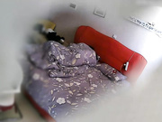 四眼仔考完期末考开房和女友啪啪庆祝两人年纪不大还挺会玩的应该是老司机了