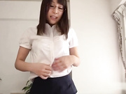 AV女神あやみ旬果无修正无码作品继续流出第二弹 穿着制服戴着眼镜和男优大战