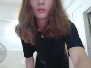 家里摄像头拍到骚货老婆自慰