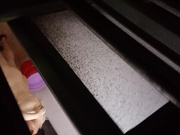 偷拍楼下00后嫩妹子洗澡2