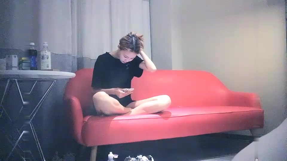 沈先生探花约了个高颜值黑衣妹子啪啪，苗条身材上位骑乘抬腿侧入猛操_ev