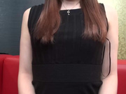 穿包臀裙的黑衣漂亮小姐姐就是诱人，手不由自主的就伸进去揉捏把玩 身材这么软啪啪插入操穴真爽啊1080P高清