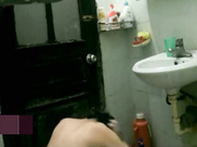 【全網推薦】趴窗窺視良家人妻少婦洗浴護膚 雪白肌膚堅挺美乳看得讓人欲火焚身 原版高清