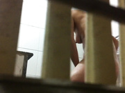 偷拍熟女舅妈洗澡