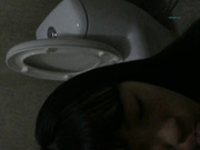 百度雲盤不慎泄密流出作品-寂寞騷浪小情侶衛生間裏操逼自拍 啪啪聲好像通渠一樣響賊好聽 原版高清