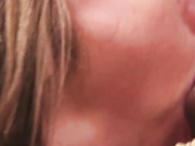 淫蕩女巫 - 幹爆lena Paul的水滴奶和騷淫穴