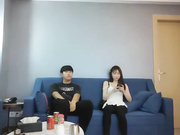 小宝寻花妹子阴道还残留上一个客的味道小宝给舔干净了造成终身阴影