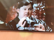 00后小妹看电视上瘾寂寞摆弄小穴吃淫水