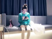 约高颜值御姐掰穴舔逼近距离拍摄站立侧入