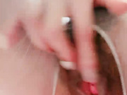 不屈浴巾小人妻沙发被小哥蒙眼爆草侧入内射