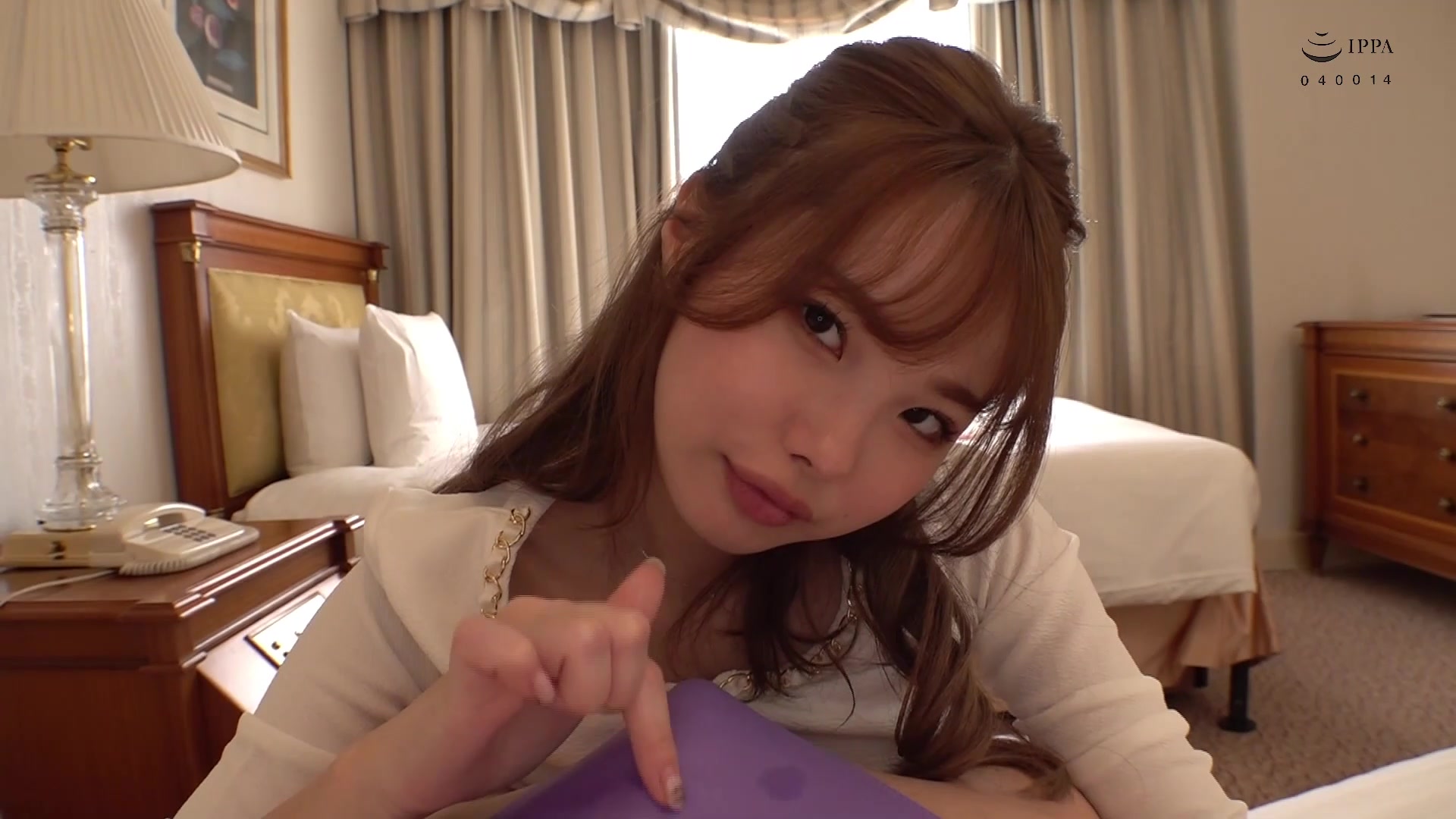 [KYMI-027] 完全着衣でM男ペットを弄ぶ意地悪射精コントロール 松本いちか - 2of5